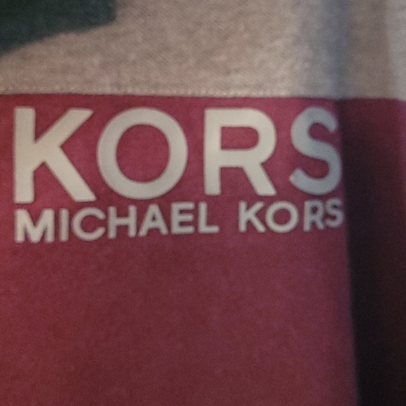 Michael Kors polo - Picture 3 of 3